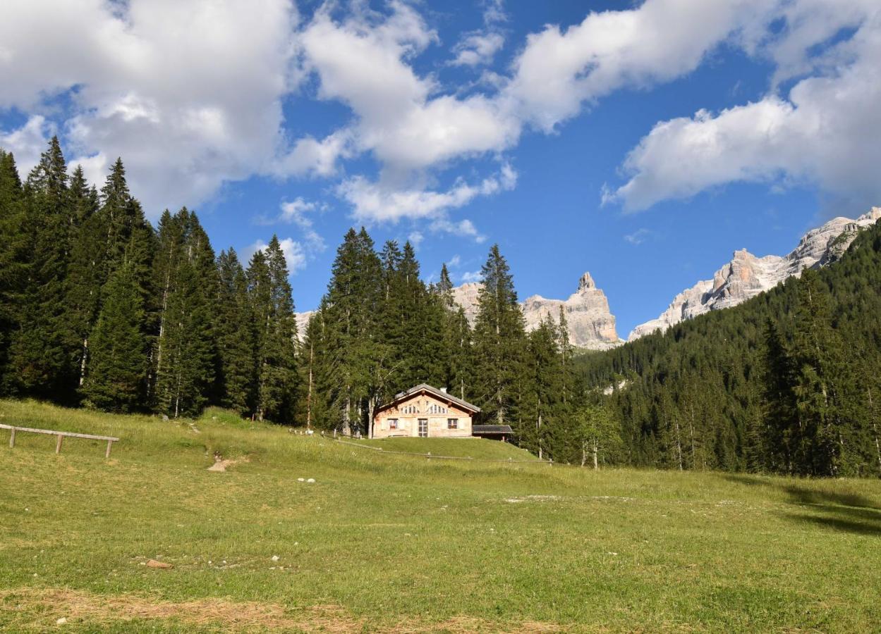 Chalet Brenta Dolomites Villa Madonna Exterior foto