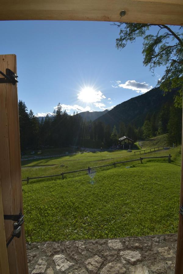 Chalet Brenta Dolomites Villa Madonna Exterior foto