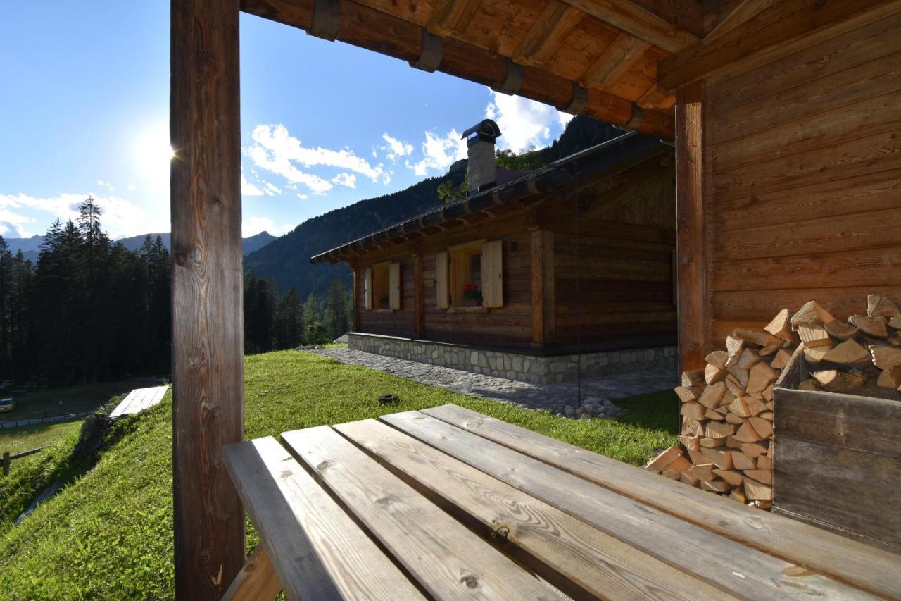 Chalet Brenta Dolomites Villa Madonna Exterior foto