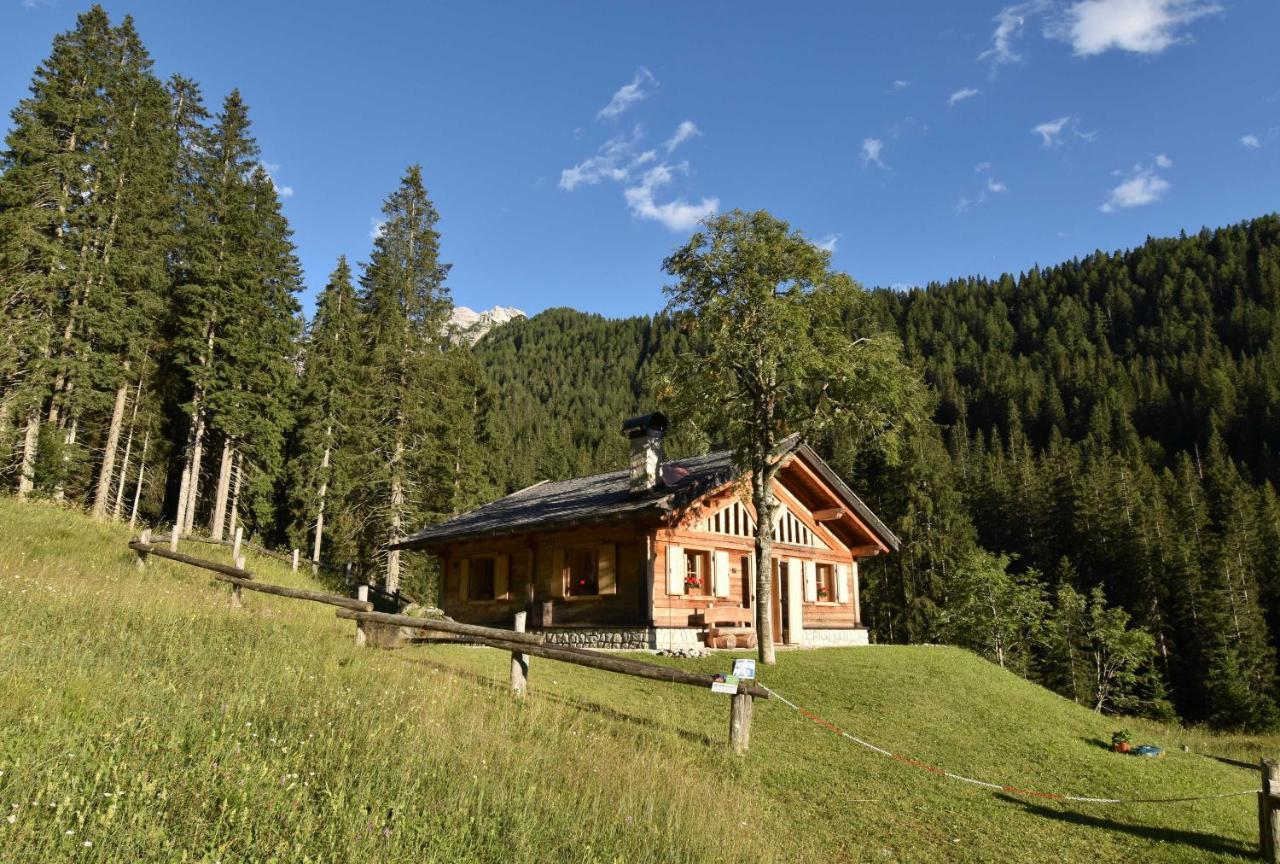 Chalet Brenta Dolomites Villa Madonna Exterior foto