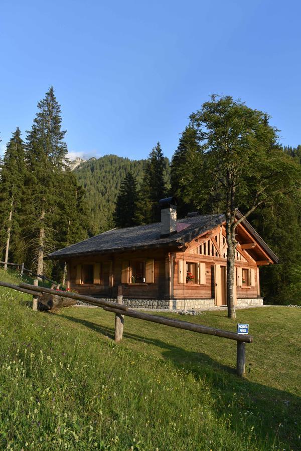 Chalet Brenta Dolomites Villa Madonna Exterior foto